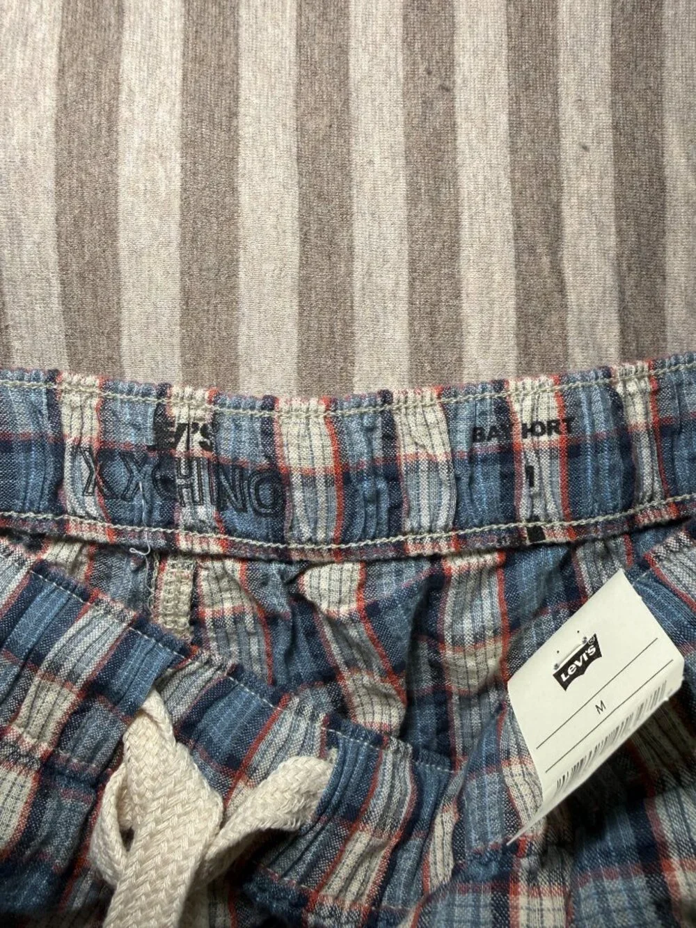 Levi’s XX Chino Bay Plaid Shorts Men’s M NWT
